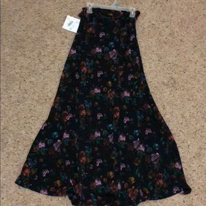 Brand new with tags LuLaRoe Maxi